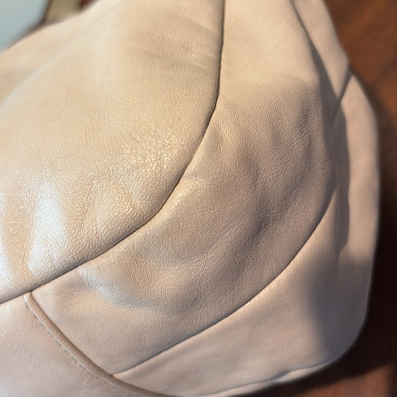 Coach F17219 Soho all leather/metallic shoulder bag ivory cream/gold 3 compart - Picture 11 of 17